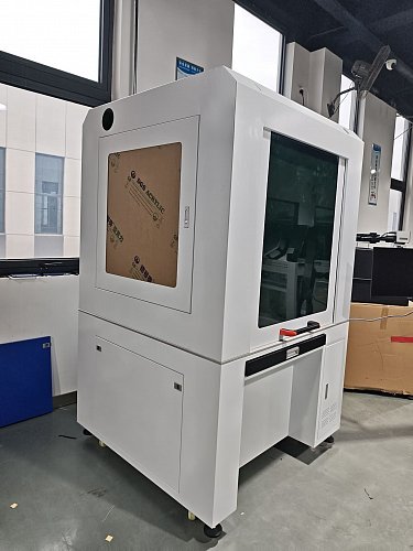 Широкоформатный лазерный маркиратор G-MARK MAXIPRO 20 Вт 600х400 мм